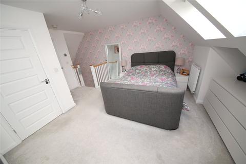 5 Wentworth Road, Stanford-le-hope, SS17 0FE
