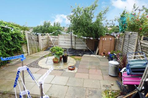 53 Austwick Road, Lancaster, LA1 2QY