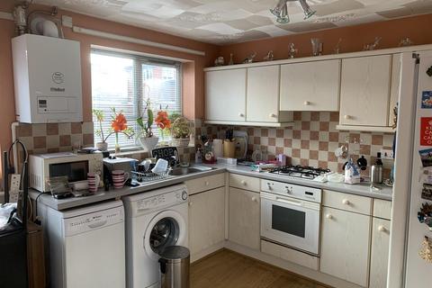 8 Bretton Gardens, Wolverhampton, WV10 9YQ