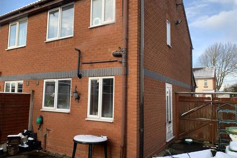 8 Bretton Gardens, Wolverhampton, WV10 9YQ