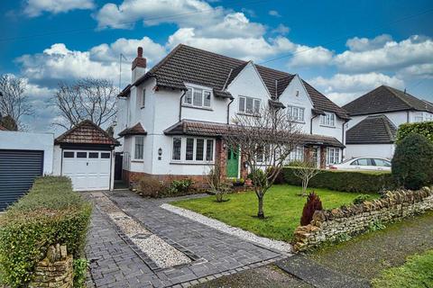 15 Beech Grove, Northampton, NN3 6JX