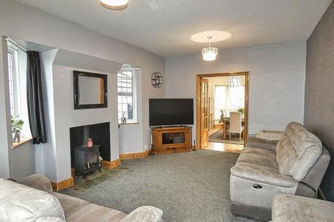 15 Beech Grove, Northampton, NN3 6JX