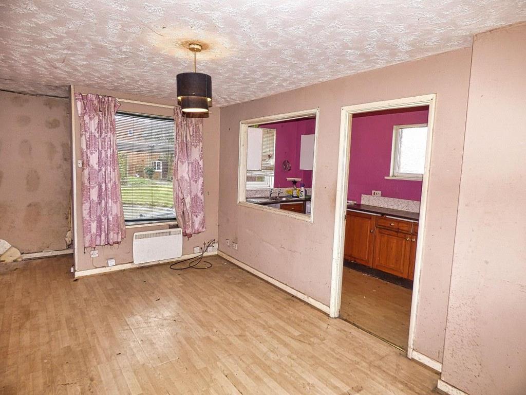 Stone Hill Drive, Blackburn, Lancashire, BB1 1 bed £50,000