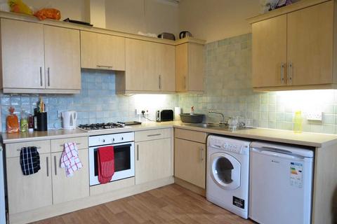 4 bedroom apartment to rent, Wimborne Road, Winton, Bournemouth