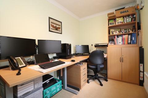 27 Darwin Close, Ely, CB6 3WY