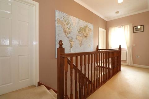 27 Darwin Close, Ely, CB6 3WY