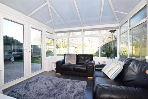 25 Millstream Close, Whitstable, CT5 1RG