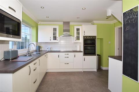 25 Millstream Close, Whitstable, CT5 1RG
