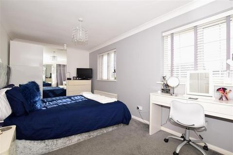 25 Millstream Close, Whitstable, CT5 1RG