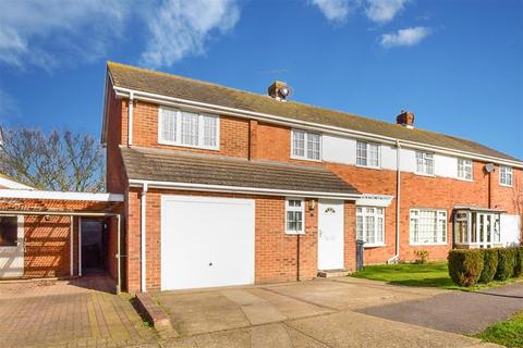 25 Millstream Close, Whitstable, CT5 1RG