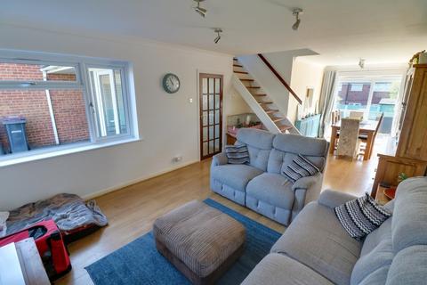 7 Ash Green, Canewdon, Rochford, SS4 3QN