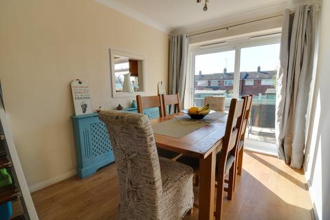 7 Ash Green, Canewdon, Rochford, SS4 3QN