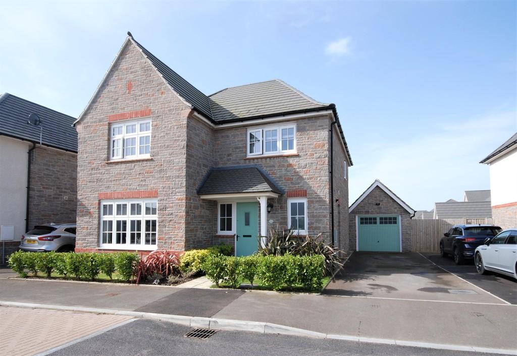 Cae Newydd, St. Nicholas, Vale of CF5 6FF 4 bed detached