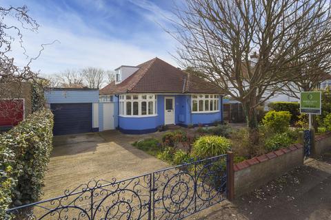 136 Dover Road, Walmer, Deal, CT14 7JG