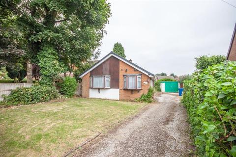 21 Ash Grove, Burntwood, WS7 4TG