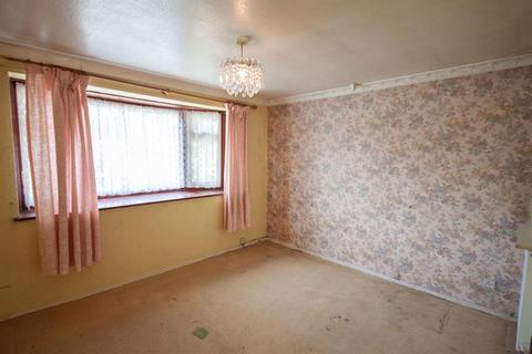 21 Ash Grove, Burntwood, WS7 4TG