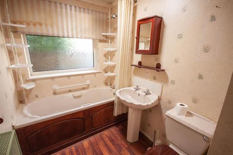21 Ash Grove, Burntwood, WS7 4TG