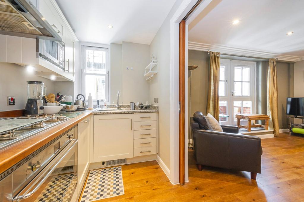 Kitchen/Reception
