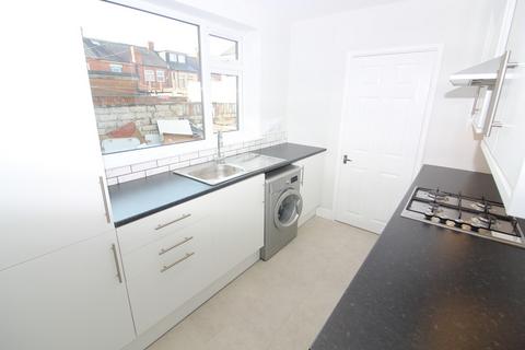 2 bedroom terraced house to rent, Ridsdale Street, Darlington, County Durham