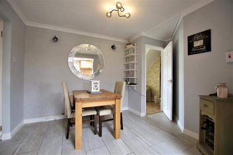 17 Leigh Lane, Bramshall, Uttoxeter, ST14 5DN