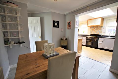 17 Leigh Lane, Bramshall, Uttoxeter, ST14 5DN