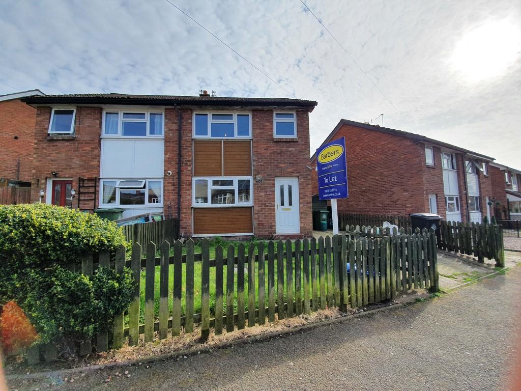 Salisbury Road, Market Drayton 3 bed semidetached house £695 pcm (£