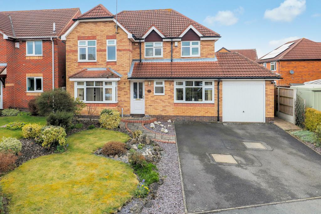 Windermere Avenue, AshbydelaZouch 4 bed detached house £425,000