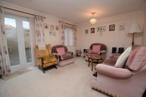35 Arnold Pitcher Close, North Walsham, NR28 0FG