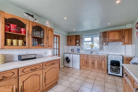 6 Cladswell Close, Cookhill, Alcester, B49 5JX