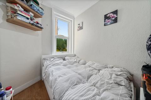 116 Boston Road, London, W7 2EP