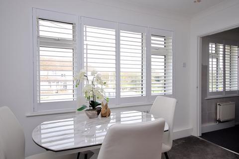 50 Stifford Road, Aveley, South Ockendon, RM15 4AA