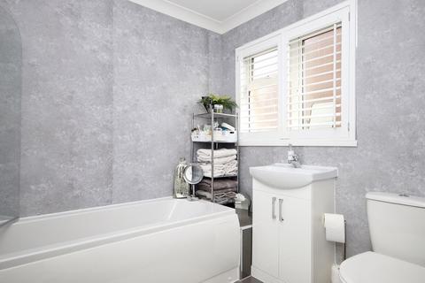 50 Stifford Road, Aveley, South Ockendon, RM15 4AA