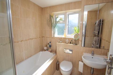 16 Manor Drive, Esher, KT10 0AX