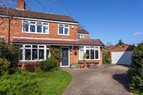 37 Hilltop Road, Caversham, Reading, RG4 7HR