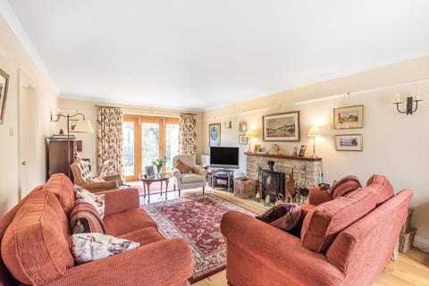 Cornerstone, 3 Bourton Close, Clanfield, Bampton, OX18 2RU