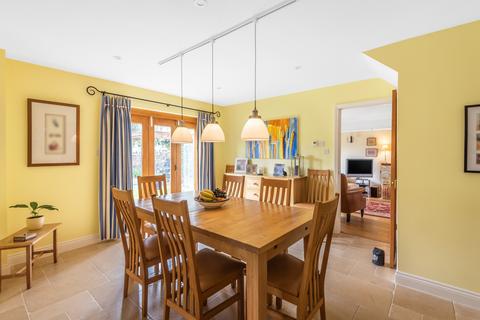 Cornerstone, 3 Bourton Close, Clanfield, Bampton, OX18 2RU