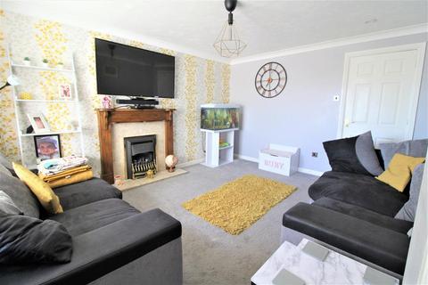 2 Elmbridge Close, Royston, Barnsley, S71 4BQ