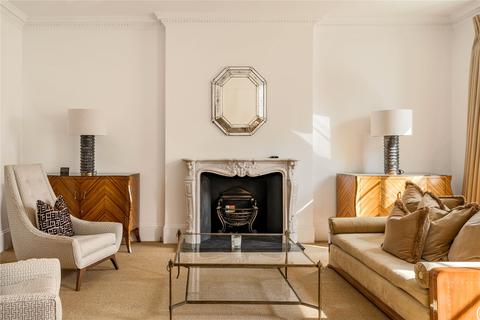 2 bedroom apartment to rent, West Halkin Street, Belgravia, SW1X