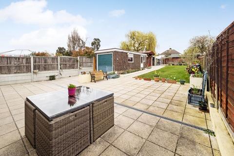 4 Clyde Way, Romford, RM1 4UP