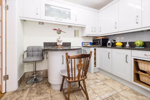 4 Clyde Way, Romford, RM1 4UP