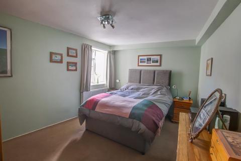 Flat 2, 25 Friars Walk, Exeter, EX2 4AY