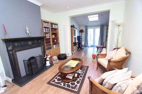 126 Banstead Road, Carshalton, SM5 3NH