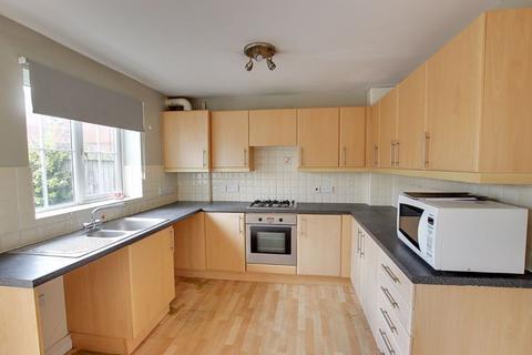 6 Rodway Close, Trowbridge, BA14 7UQ