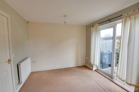 6 Rodway Close, Trowbridge, BA14 7UQ