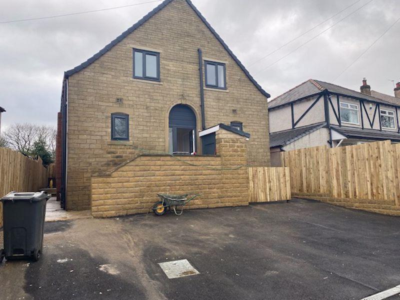Wheatley Road, Halifax 2 bed block of apartments £3,000 pcm (£692 pw)
