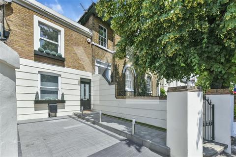 2 bedroom terraced house for sale - Shooters Hill Road, Blackheath