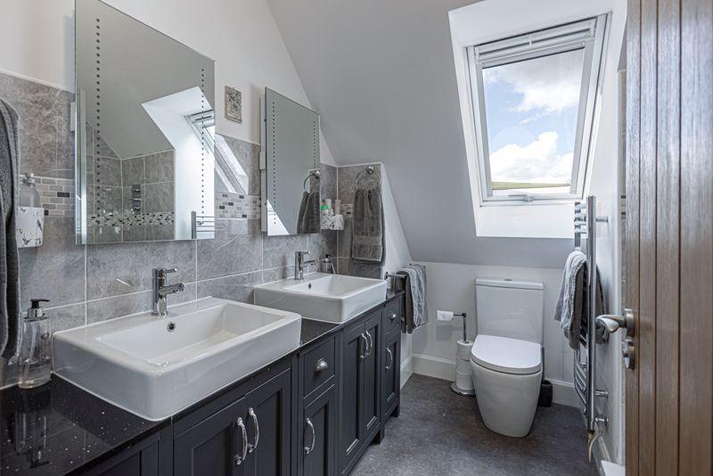 Master En-suite
