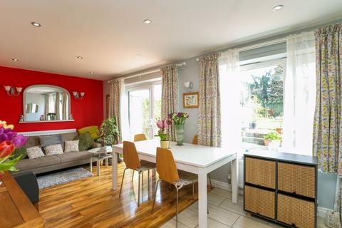 6 - 7 Chapel Row, Horton, Telford, TF6 6DP