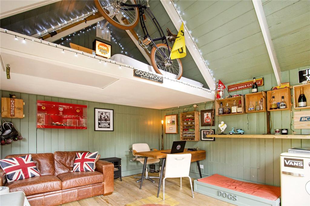 Studio/Office