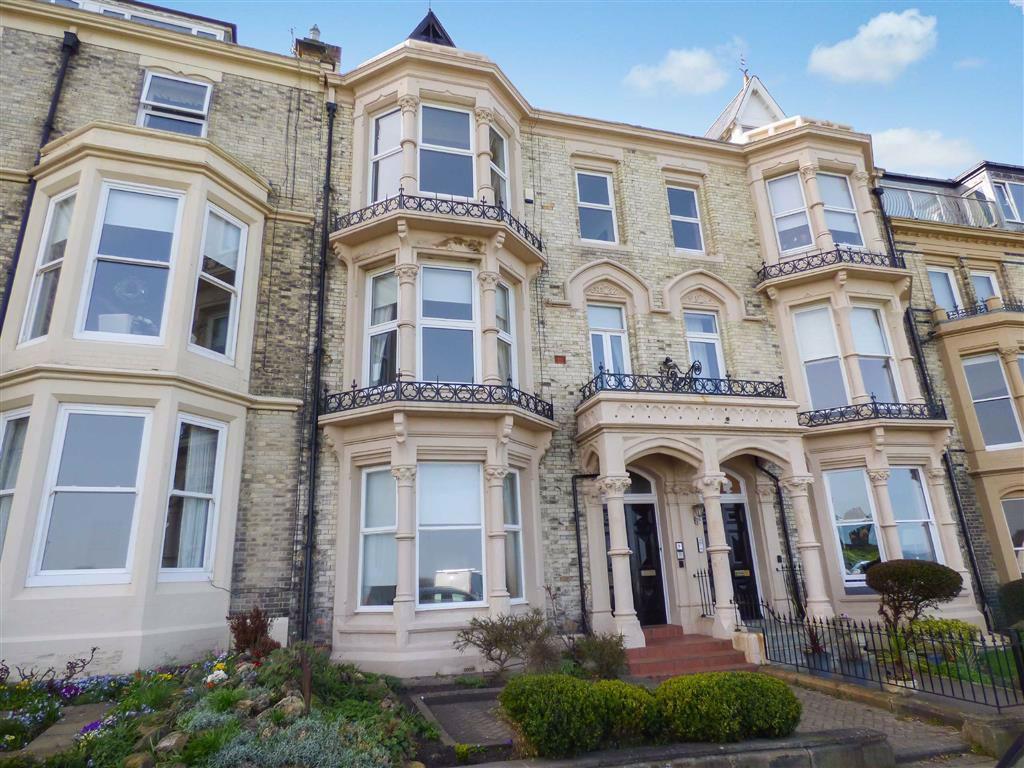 Percy Gardens, Tynemouth 3 bed flat £1,350 pcm (£312 pw)